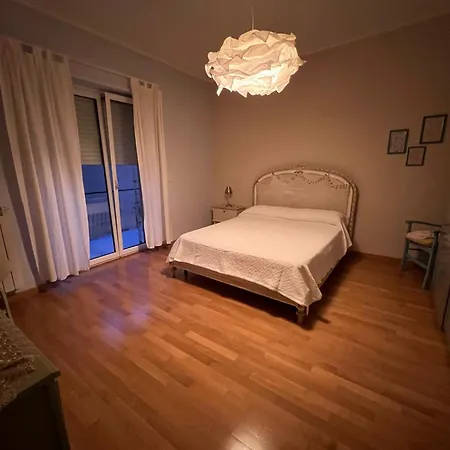 A Casa Di Eugenia Apartment Battipaglia