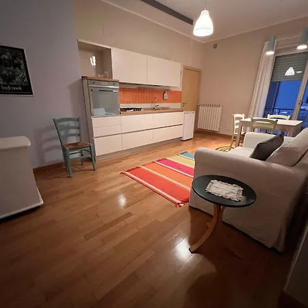 A Casa Di Eugenia Apartment Battipaglia